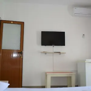 Viktor , Sarande Albania